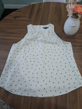 White Sleeveless Printed Women’s Blouse